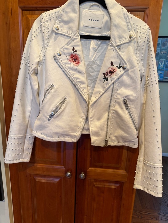 Blank NYC Jackets & Blazers - Blank NYC White Studded Floral Moto Leather Jacket